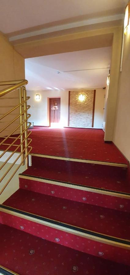 Hotel Leszczynski Konstantynów Łódzki Εξωτερικό φωτογραφία
